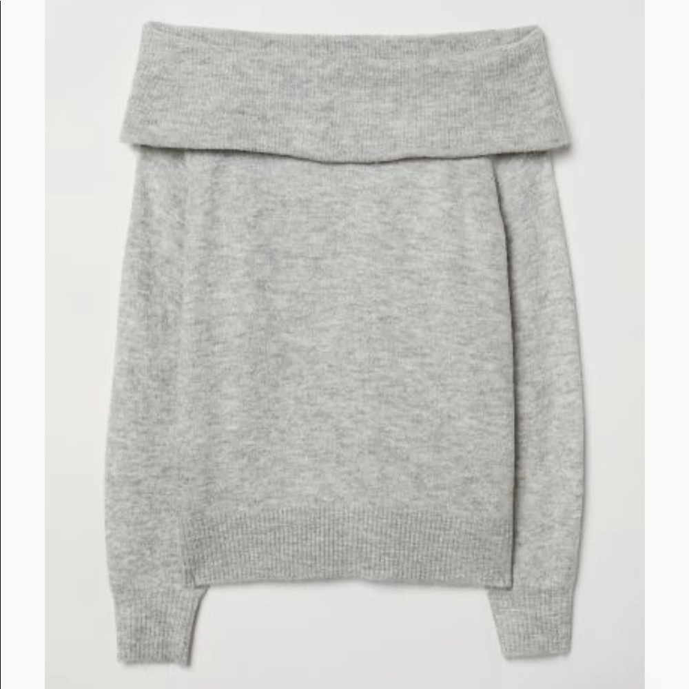 H&M Grey off the shoulder sweater